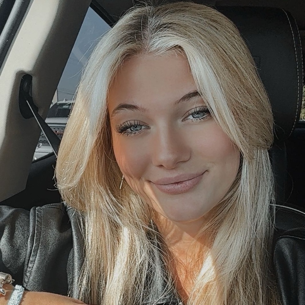 Meet your Posher, Cierra